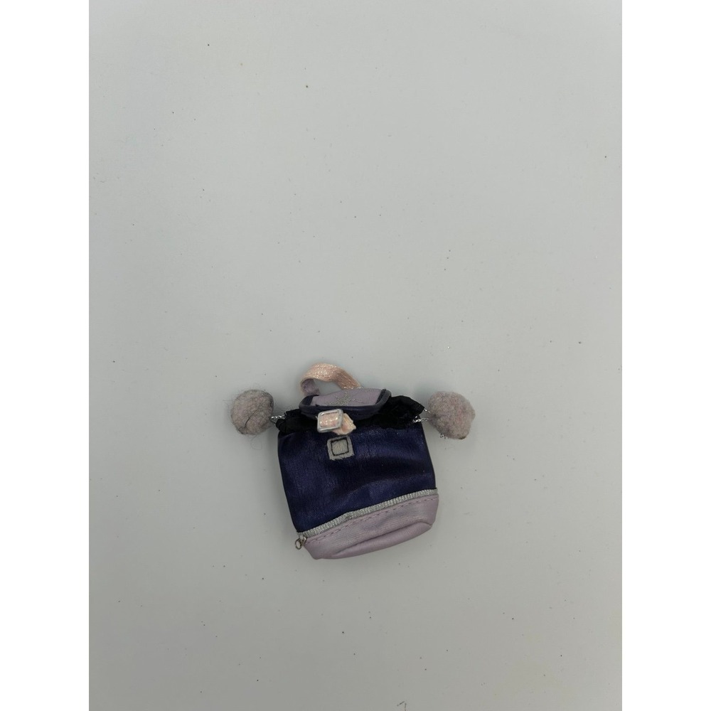 Bratz Wintertime  Wonderland Dana bag Pom Pom